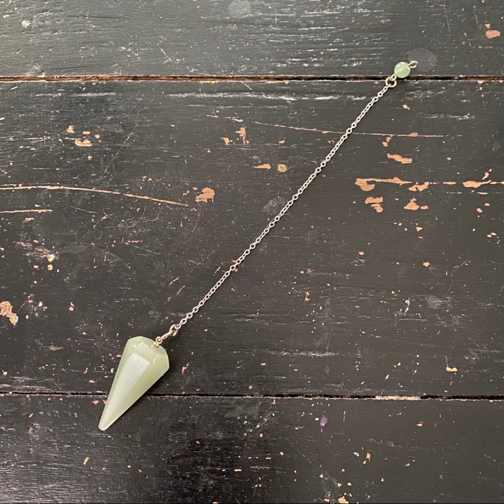 Crystal pendulum